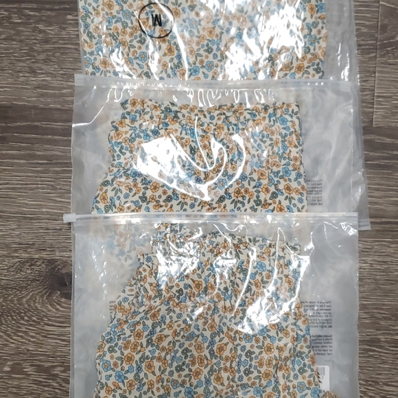 Floral Print Elastic Waist Shorts Cream Summer - Picture 3 of 3